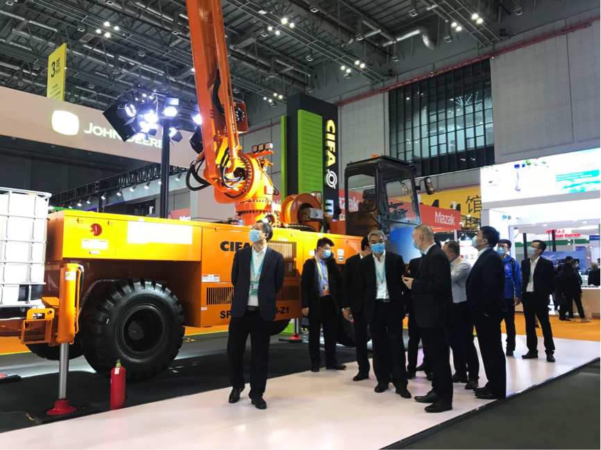 老子有钱lzyq88(中国)有限公司